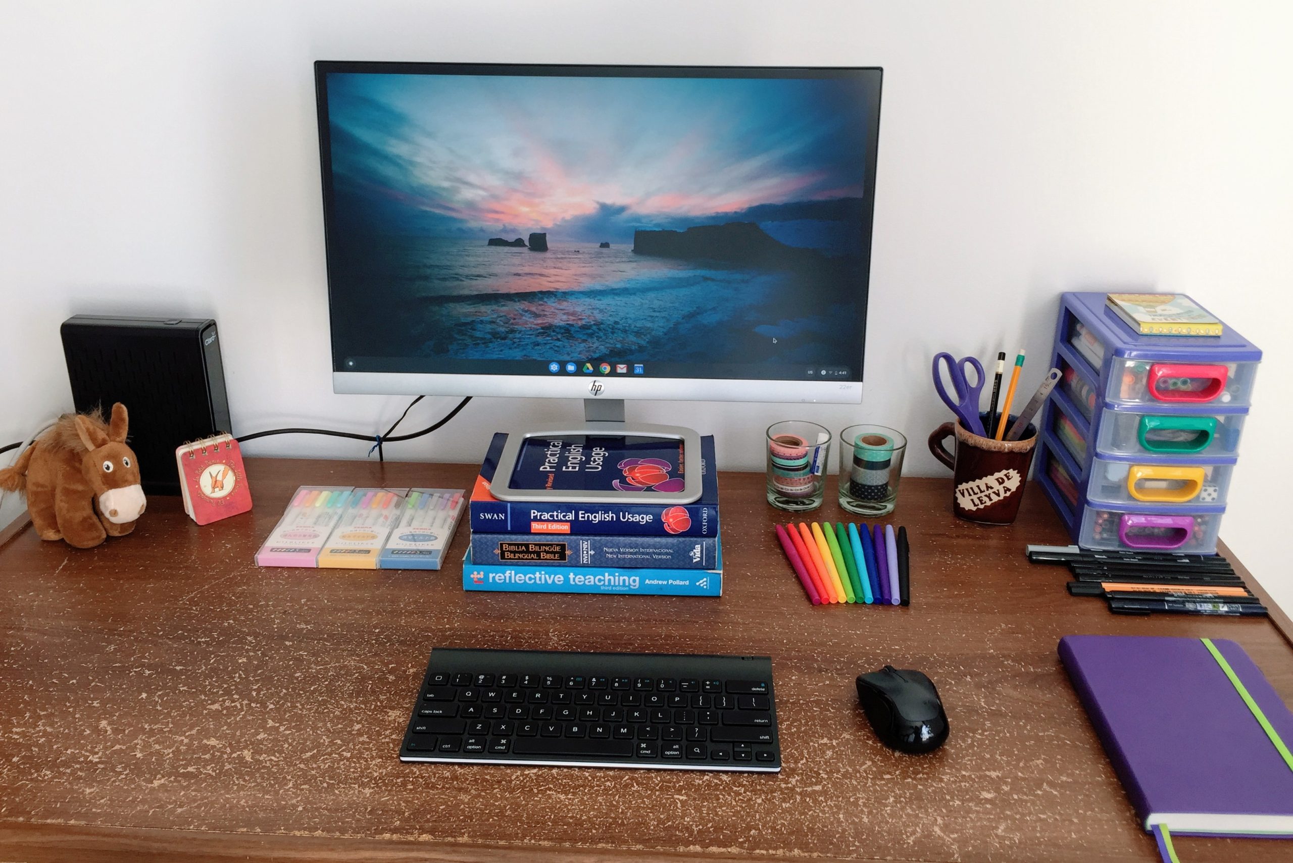 Minimalist Workspace Desk Tour